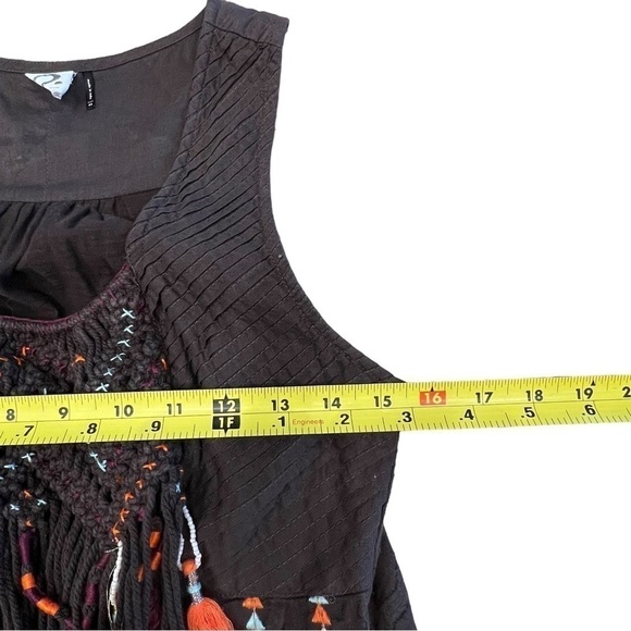 Akemi + Kin “Rigmarole” Boho Top, Size X Small - Picture 15 of 16
